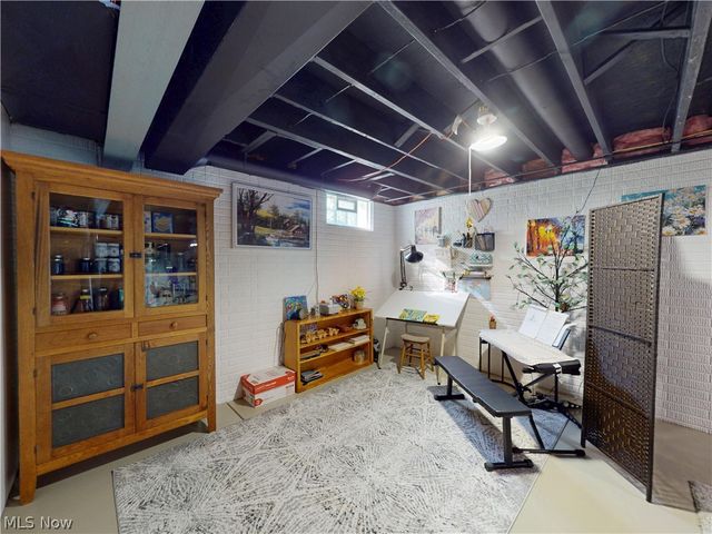 56 Wellesly Boulevard, Painesville, OH 44077