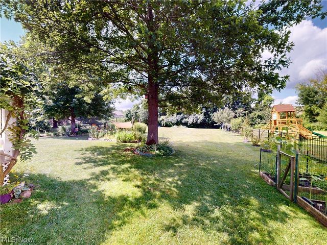 56 Wellesly Boulevard, Painesville, OH 44077