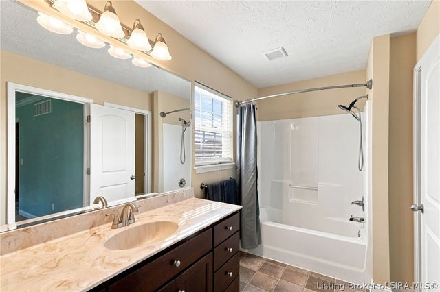 8212 Zachary Drive, Charlestown, IN 47111