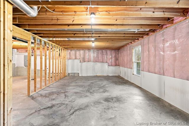 8212 Zachary Drive, Charlestown, IN 47111