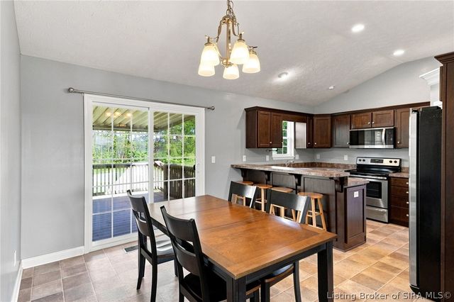 8212 Zachary Drive, Charlestown, IN 47111