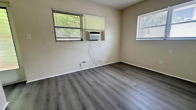 417 SE 12th Court 8, Fort Lauderdale, FL 33316
