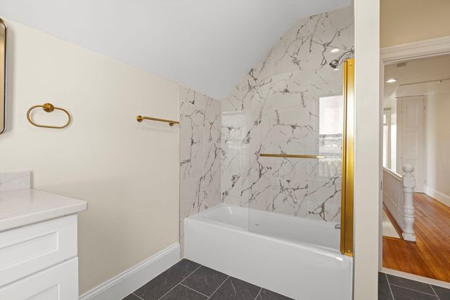 54 E Earle St, Cumberland, RI 02864