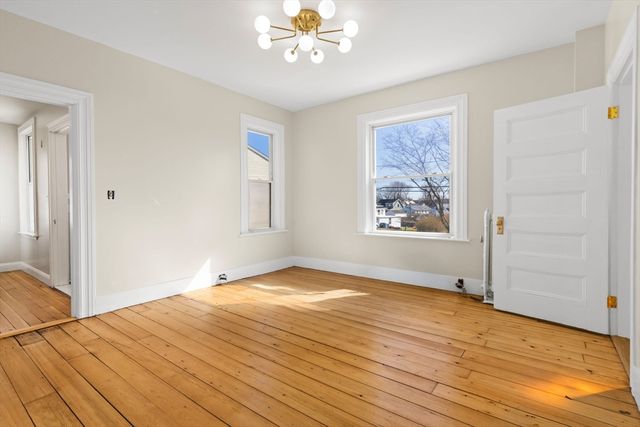 54 E Earle St, Cumberland, RI 02864