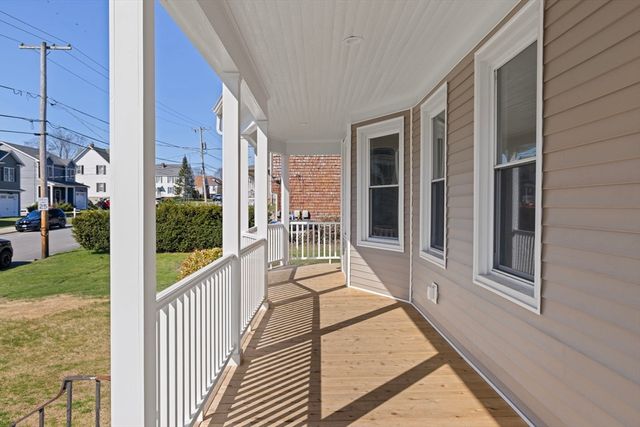 54 E Earle St, Cumberland, RI 02864