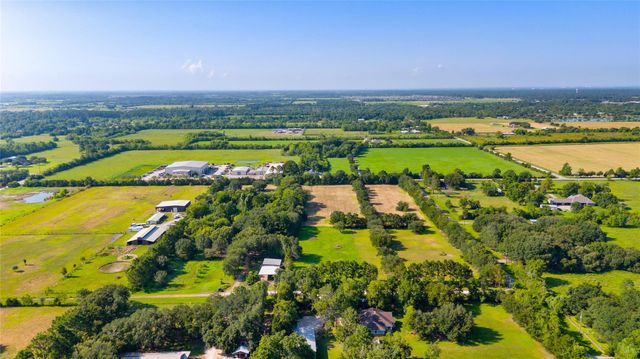 20402 Peters Road, Crosby, TX 77532