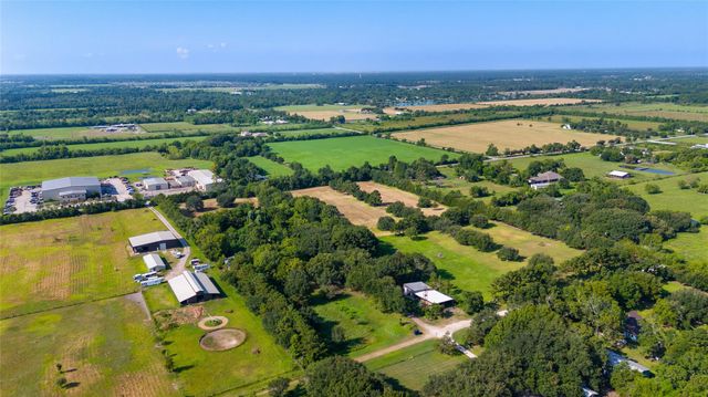 20402 Peters Road, Crosby, TX 77532