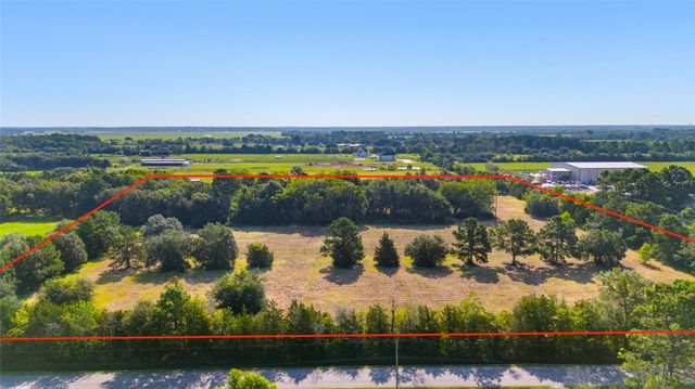 20402 Peters Road, Crosby, TX 77532