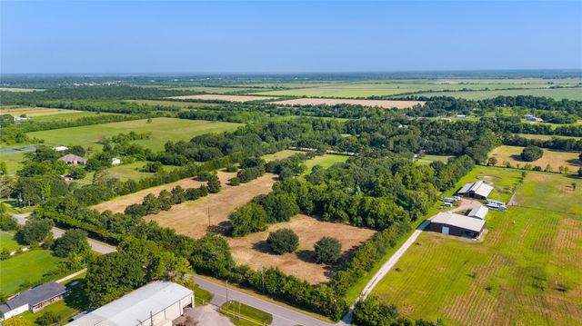 20402 Peters Road, Crosby, TX 77532