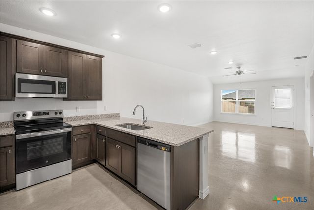 1230 Concord Drive B, Copperas Cove, TX 76522