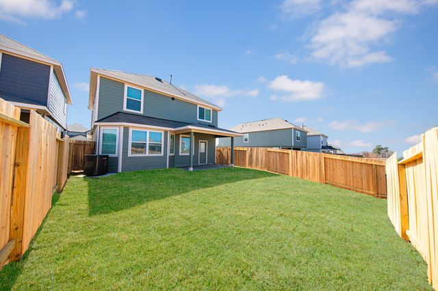 9258 Grace Ridge Drive, Willis, TX 77318
