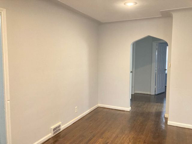 19348 Montrose Street, Detroit, MI 48235