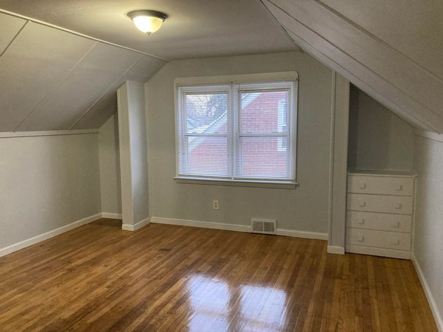 19348 Montrose Street, Detroit, MI 48235