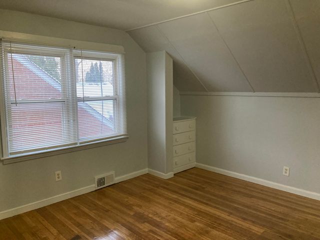 19348 Montrose Street, Detroit, MI 48235