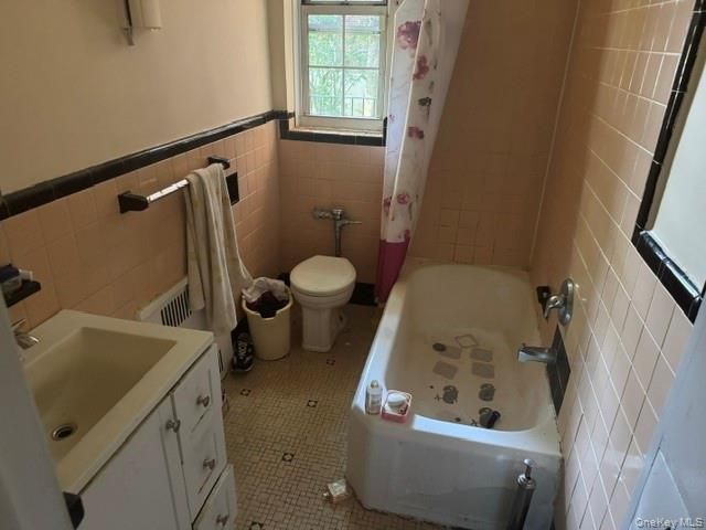 127 Second Street 1F, Garden City, NY 11530
