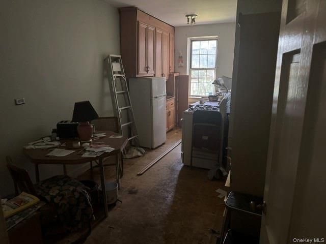 127 Second Street 1F, Garden City, NY 11530