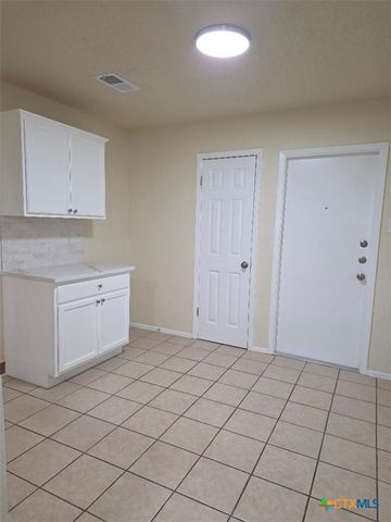 507 Austin Street, Copperas Cove, TX 76522