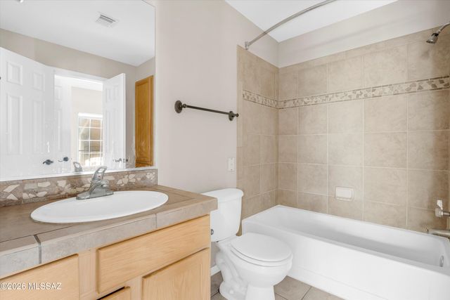 1500 E Pusch Wilderness Dr Unit 3208, Tucson, AZ 85737