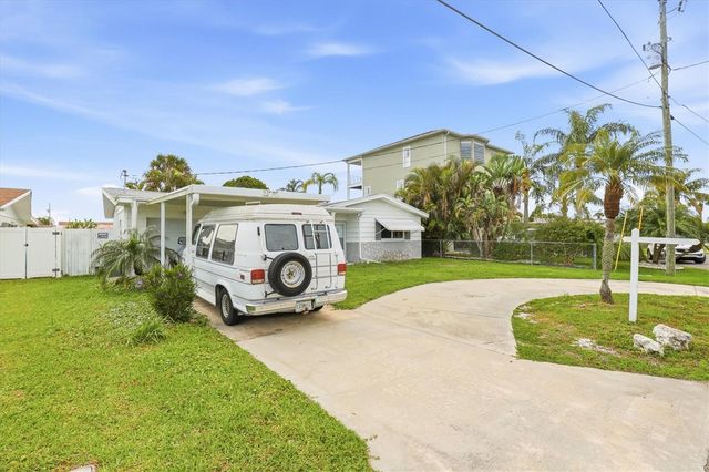 13538 LESLIE DRIVE, Hudson, FL 34667