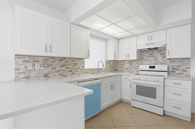 13538 LESLIE DRIVE, Hudson, FL 34667