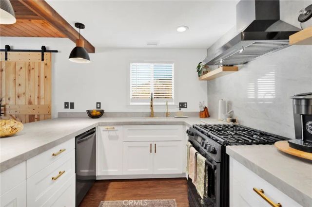 5313 Basel Drive, Wrightwood, CA 92397