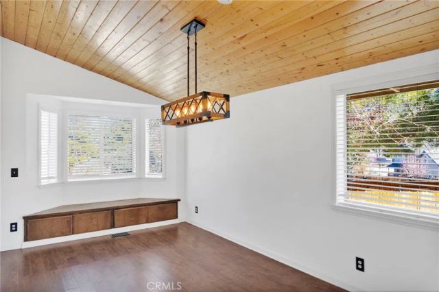 5313 Basel Drive, Wrightwood, CA 92397