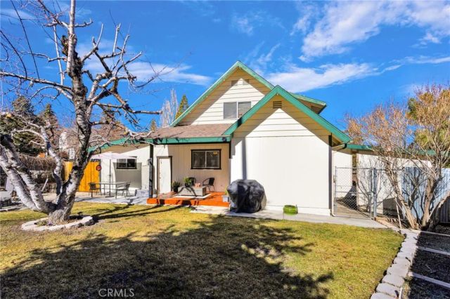 5313 Basel Drive, Wrightwood, CA 92397