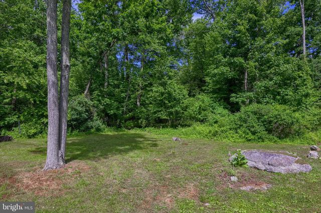 49 KING FISHER DR, Ashland, PA 17921