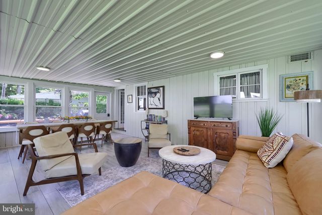49 KING FISHER DR, Ashland, PA 17921