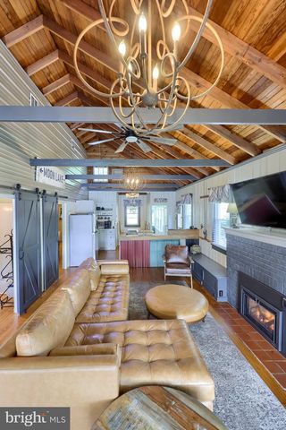 49 KING FISHER DR, Ashland, PA 17921