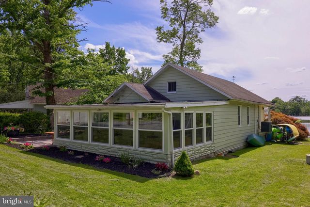 49 KING FISHER DR, Ashland, PA 17921