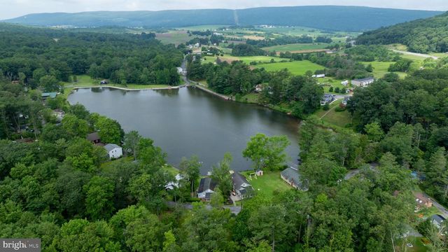 49 KING FISHER DR, Ashland, PA 17921