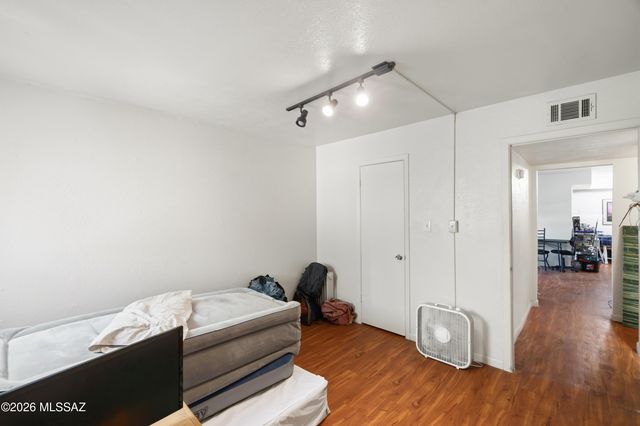 1620 N Wilmot Rd Unit F235, Tucson, AZ 85712