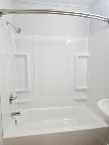 205 W Washington Street, Frontenac, KS 66763