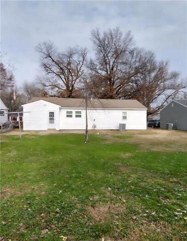 205 W Washington Street, Frontenac, KS 66763