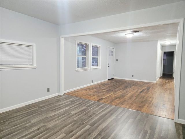 205 W Washington Street, Frontenac, KS 66763