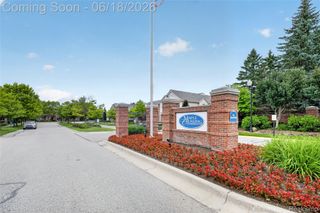 23104 Chesapeake Circle, Commerce Charter Township, MI 48390
