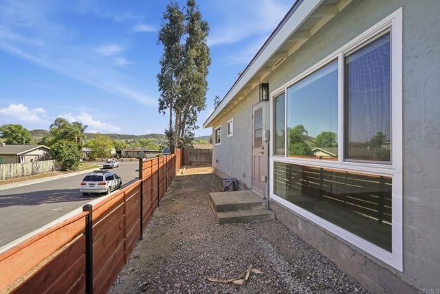 8451 Lomker Way, Santee, CA 92071