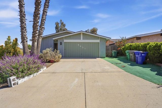 8451 Lomker Way, Santee, CA 92071