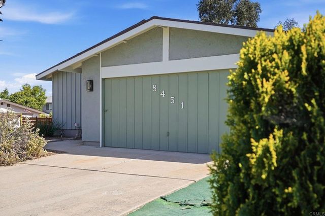 8451 Lomker Way, Santee, CA 92071