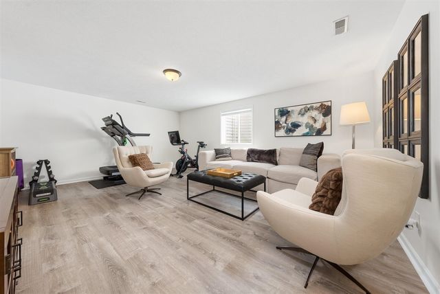 3701 Taunton Trail, Portage, MI 49024