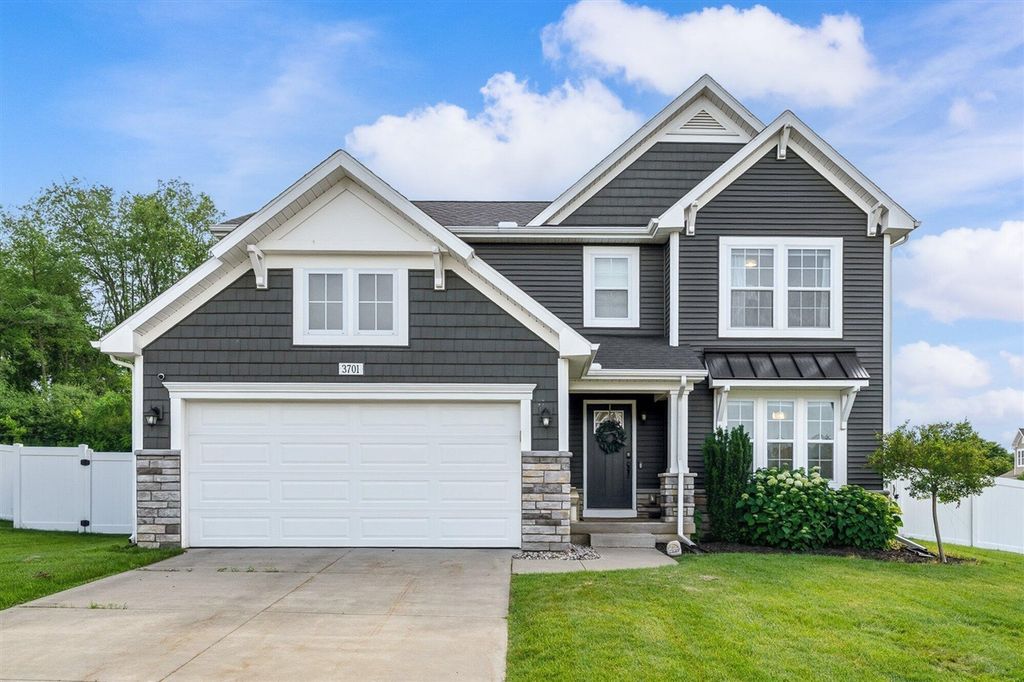 3701 Taunton Trail, Portage, MI 49024