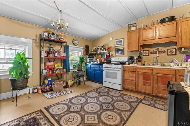 117 West Walnut Street, Oneida, NY 13421