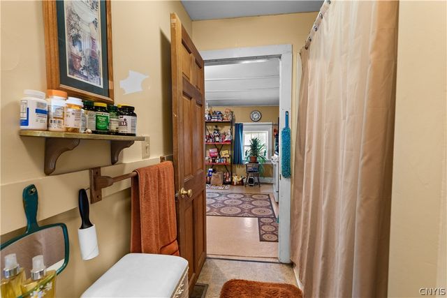 117 West Walnut Street, Oneida, NY 13421