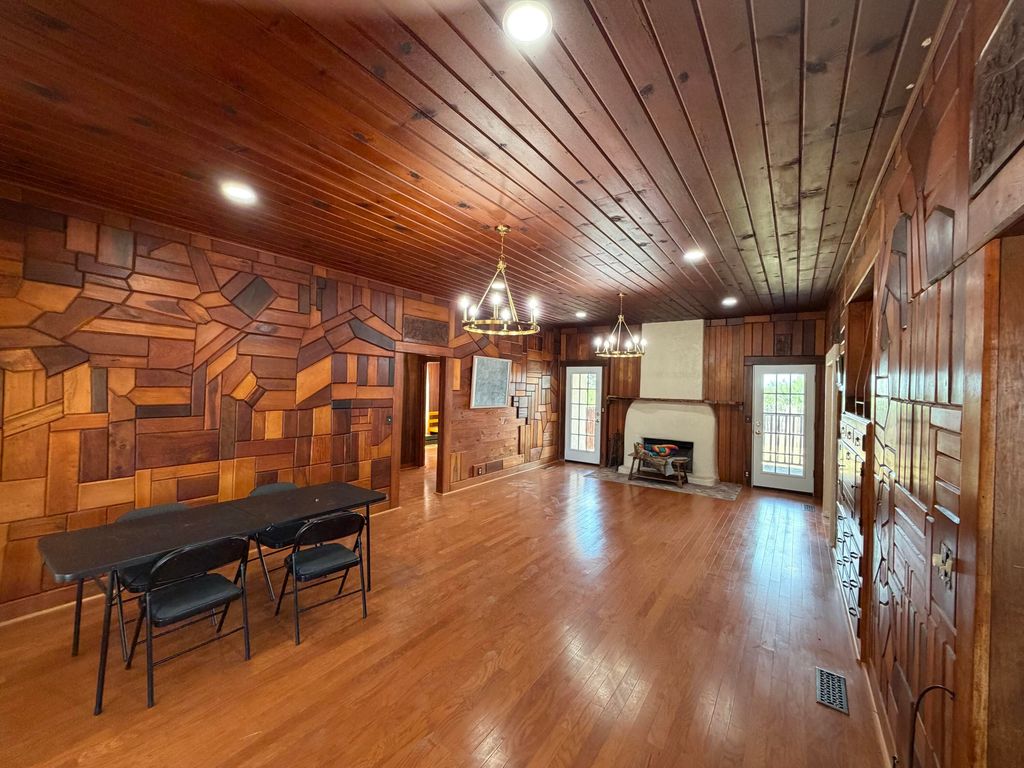 Image 19 of property listing at 301 Ranch To Market Road 2597, Sonora, TX 76950