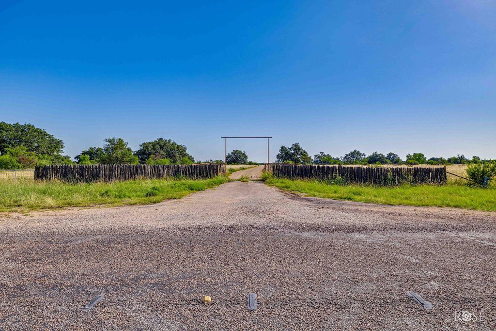 Image 2 of property listing at 301 Ranch To Market Road 2597, Sonora, TX 76950