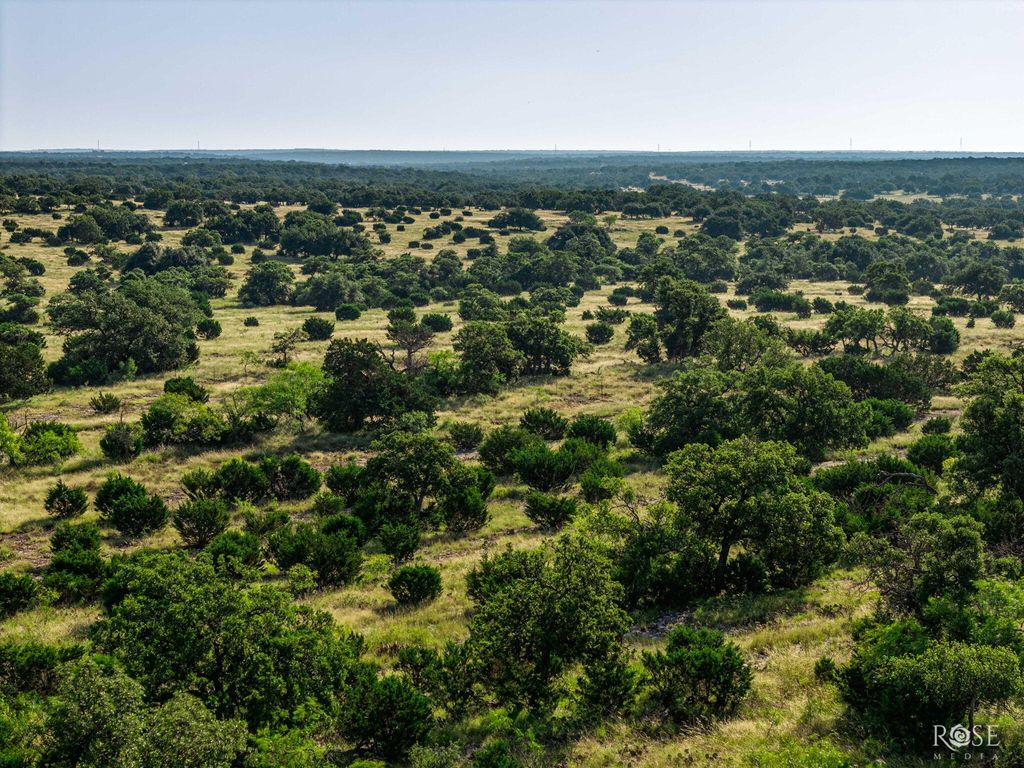 Image 7 of property listing at 301 Ranch To Market Road 2597, Sonora, TX 76950