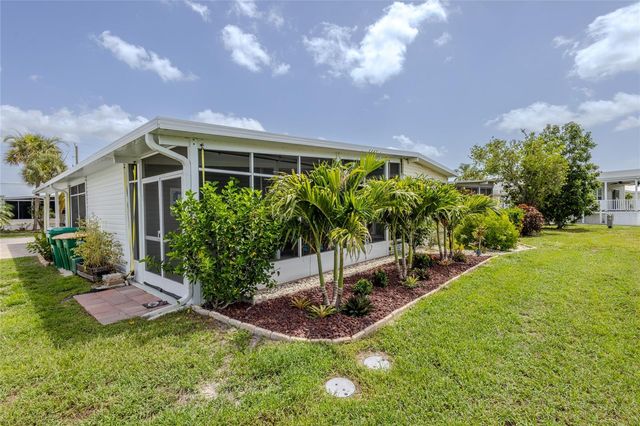 2100 KINGS HIGHWAY 274, Port Charlotte, FL 33980