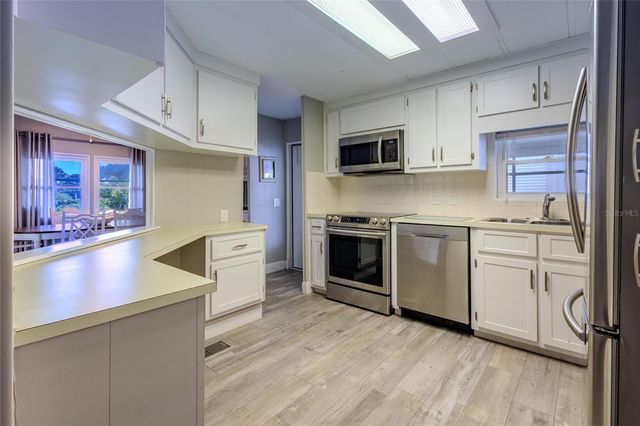 2100 KINGS HIGHWAY 274, Port Charlotte, FL 33980
