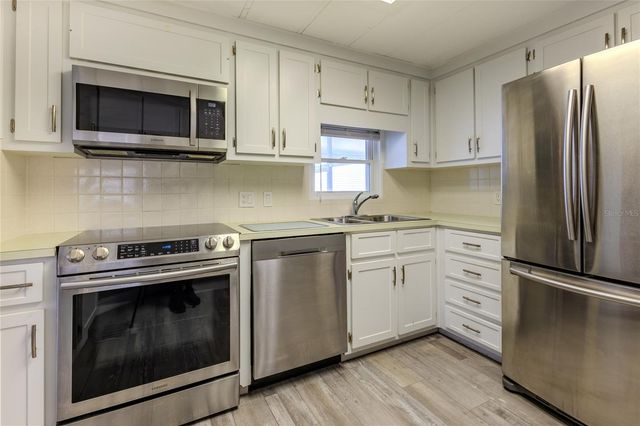 2100 KINGS HIGHWAY 274, Port Charlotte, FL 33980